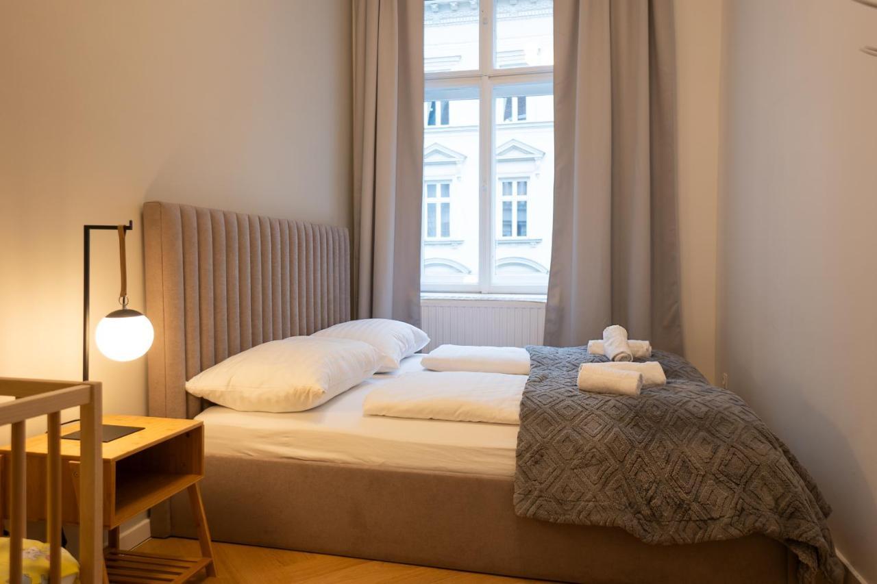 Spacious 110М2 Flat In The City Center Viyana Dış mekan fotoğraf