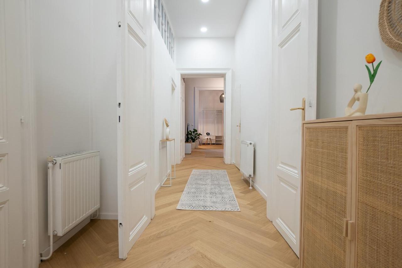 Spacious 110М2 Flat In The City Center Viyana Dış mekan fotoğraf