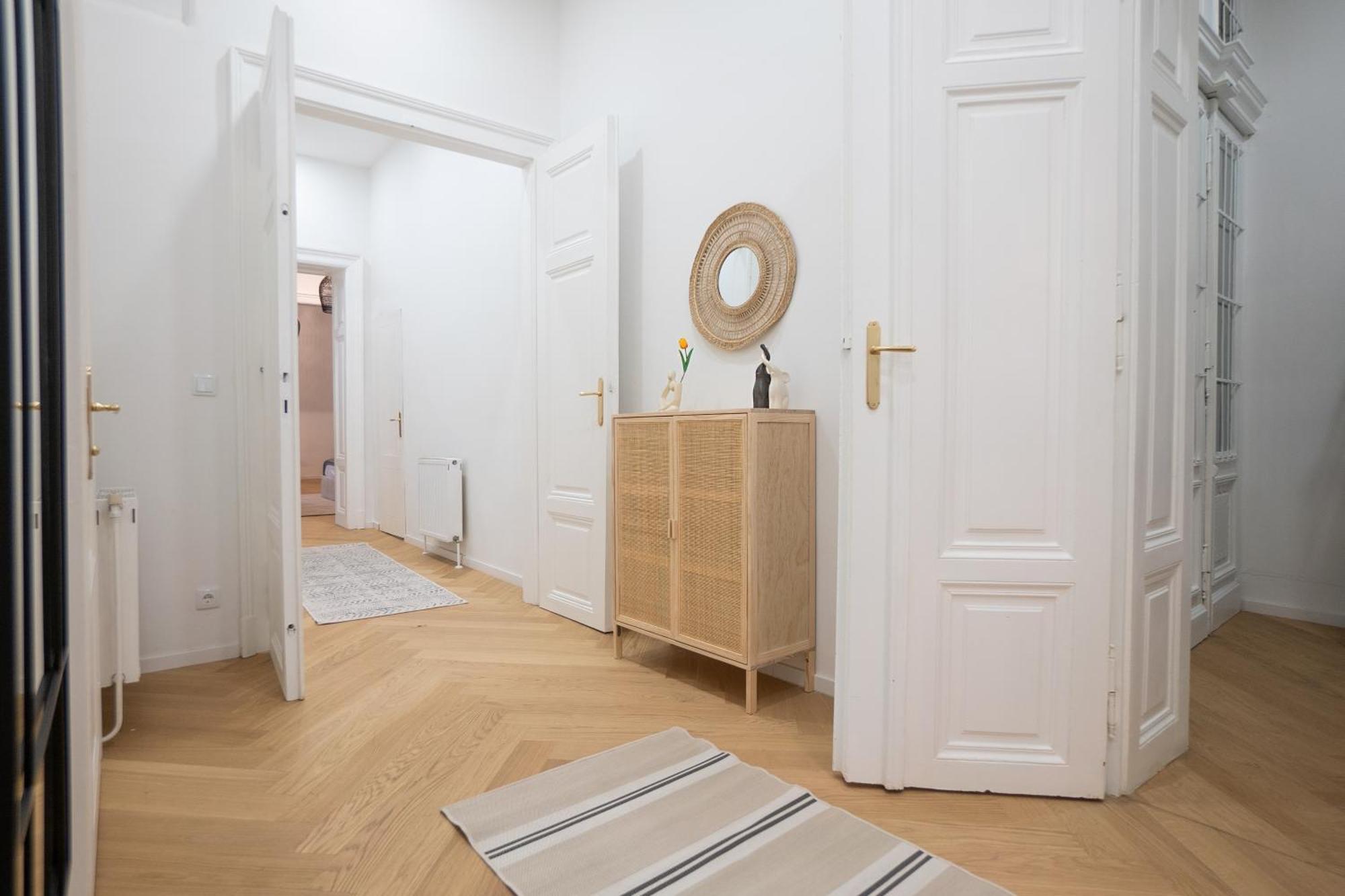 Spacious 110М2 Flat In The City Center Viyana Dış mekan fotoğraf