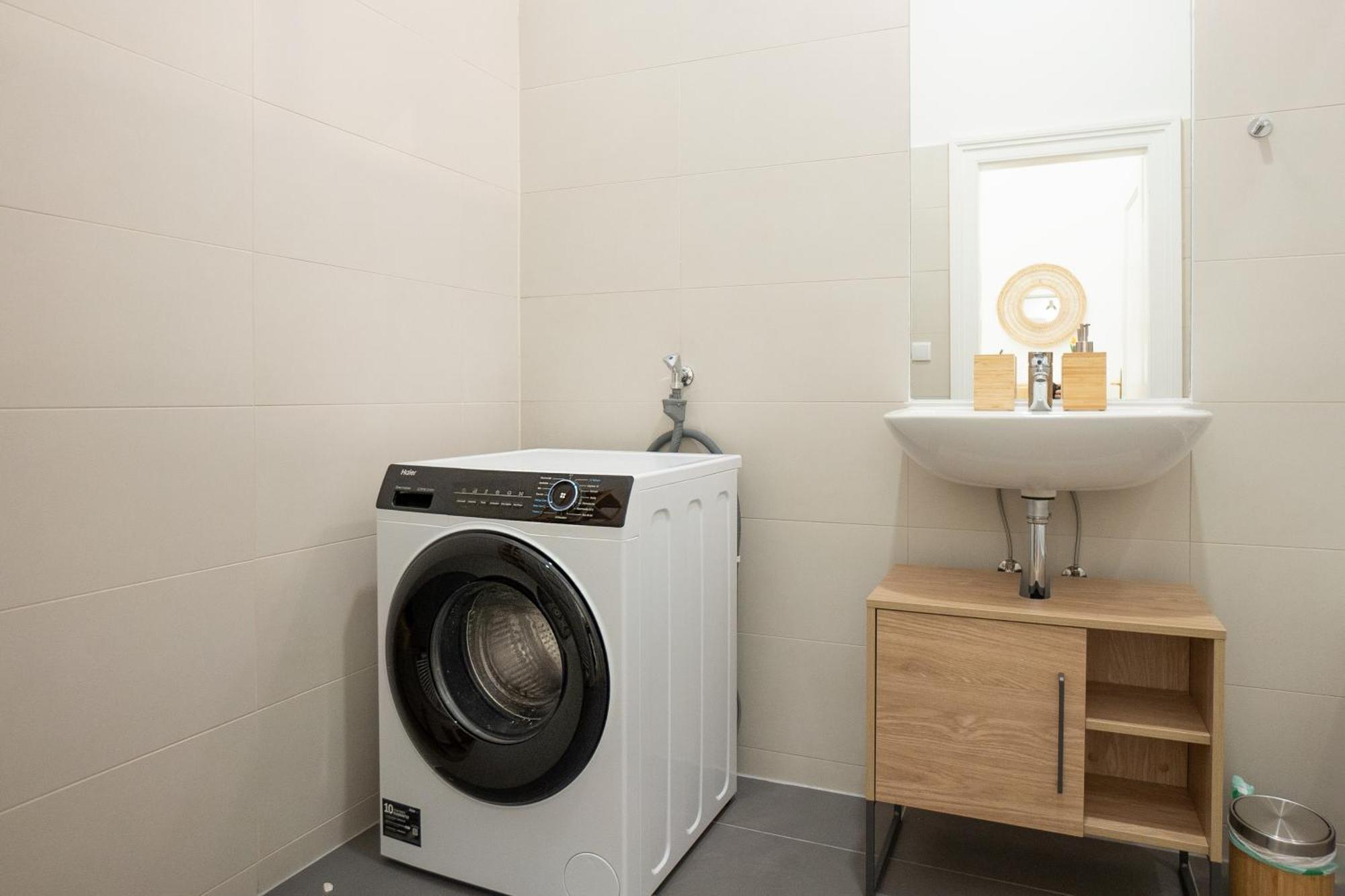 Spacious 110М2 Flat In The City Center Viyana Dış mekan fotoğraf